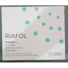 Riafol Propofol Emulsión Inyectable Cada ampolleta o frasco ámpula contiene: Propofol 200 mg. En solución con aceite de soya, f